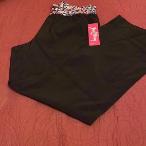 Heart soul scrub pants